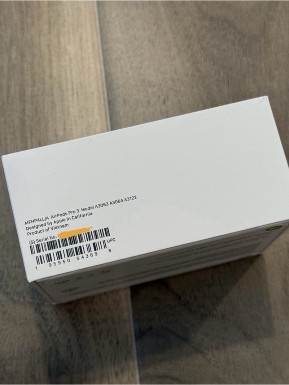 🆕 Apple AirPods Pro 3 With Active Noise Cancellation 100% AUTHENTIC 🆕 - Picture 3 of 3
